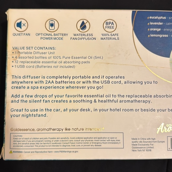 Aromatherapy diffuser with essential oils - Picture 4 of 4